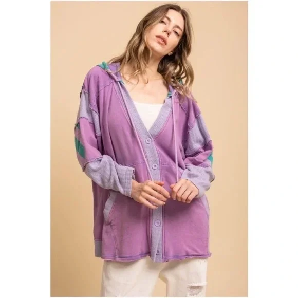 Blue Velvet Button-Down Shacket Sweatshirt – Oversized Fit - Picture 3 of 4